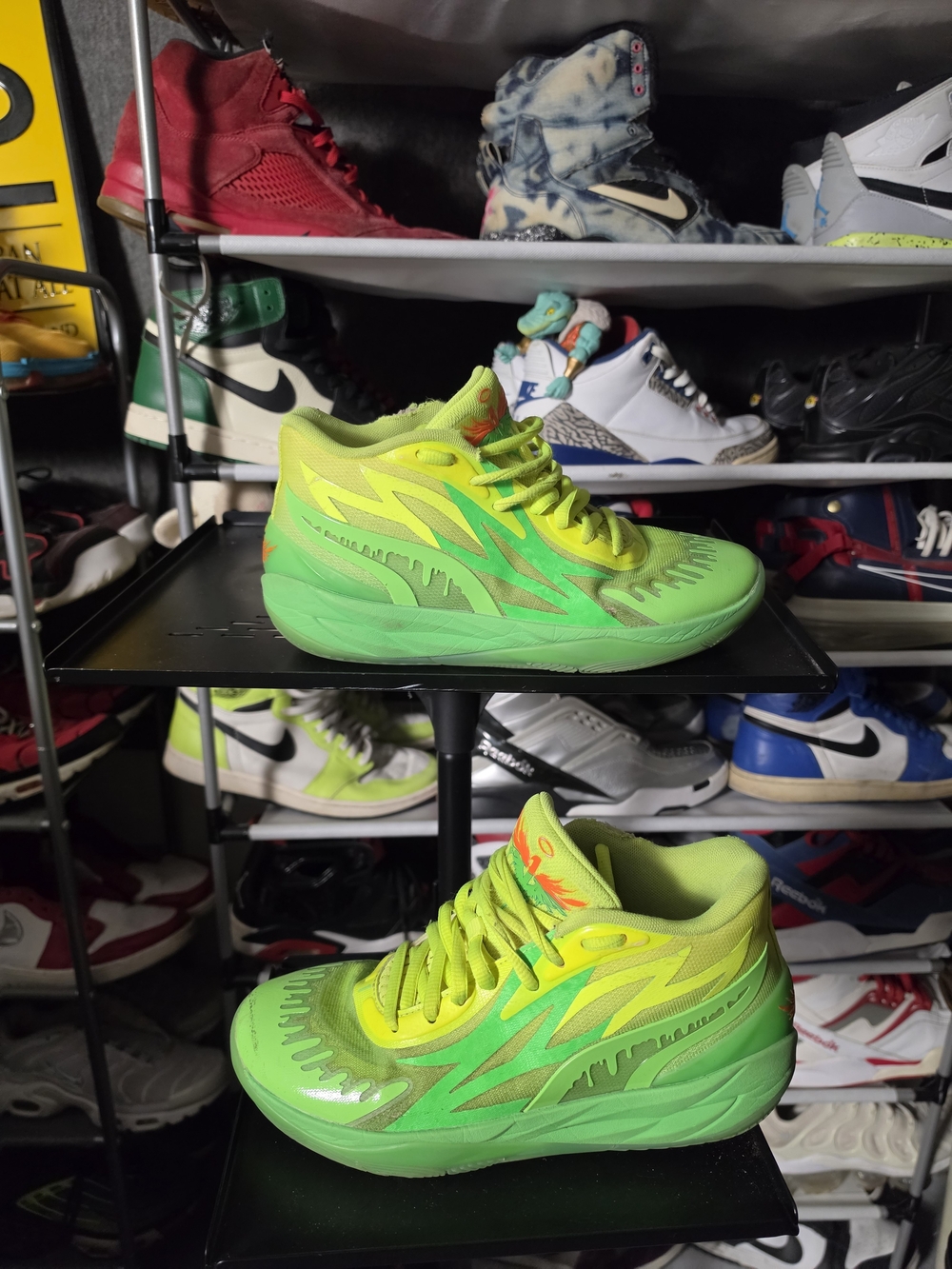 Puma Nickelodeon Men Size 7.5 Neon Green Yellow LaMelo Athletic Sneakers